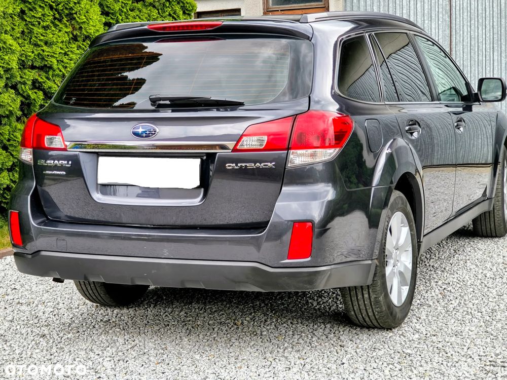 Subaru Outback - 32
