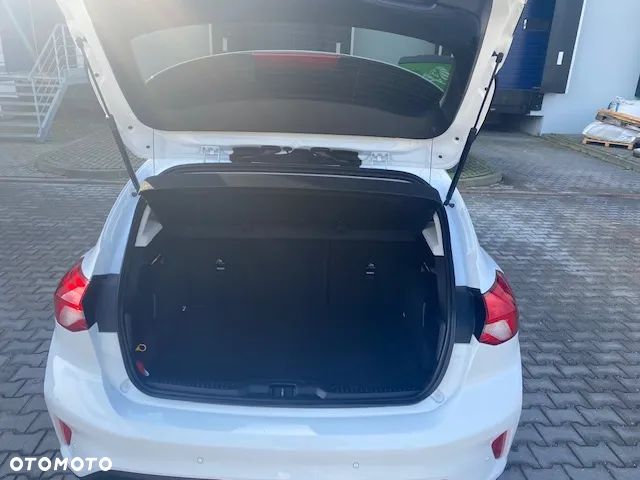 Ford Focus 1.5 EcoBlue SCR Trend - 4