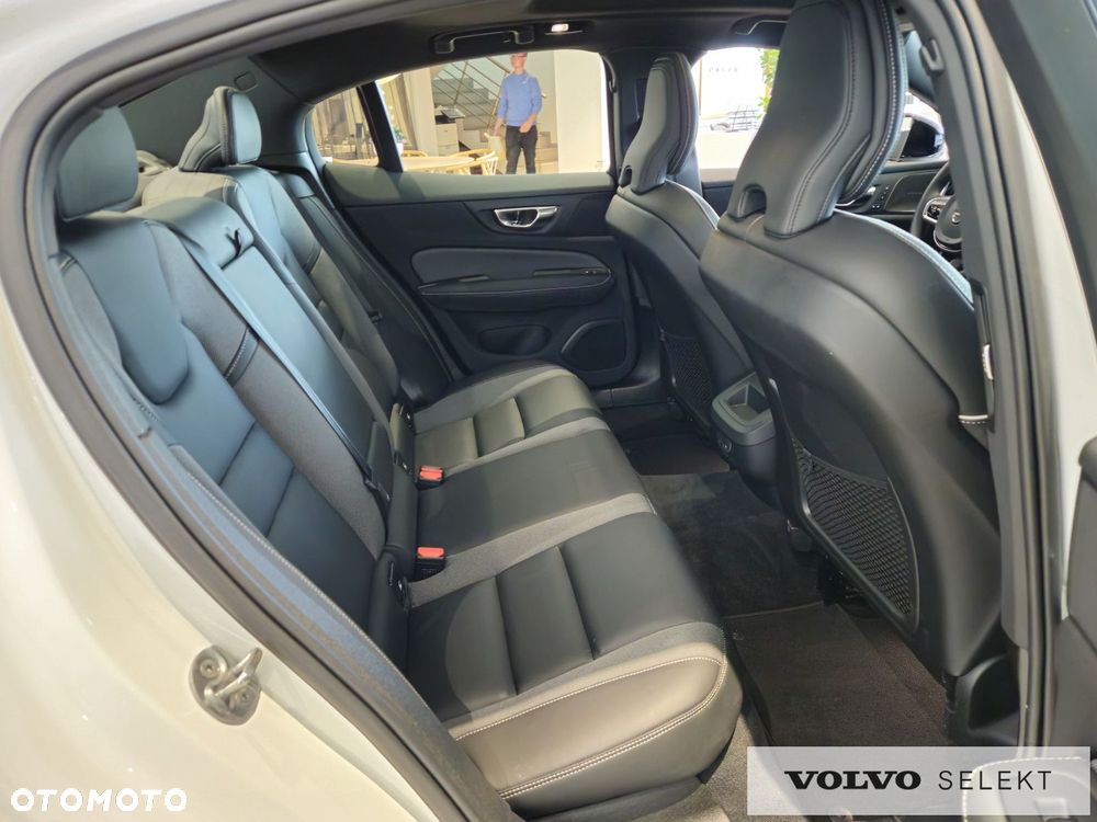 Volvo S60 - 31
