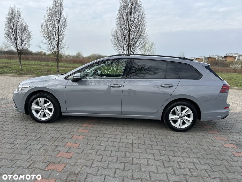 Volkswagen Golf 1.5 eTSI EVO Style DSG - 9