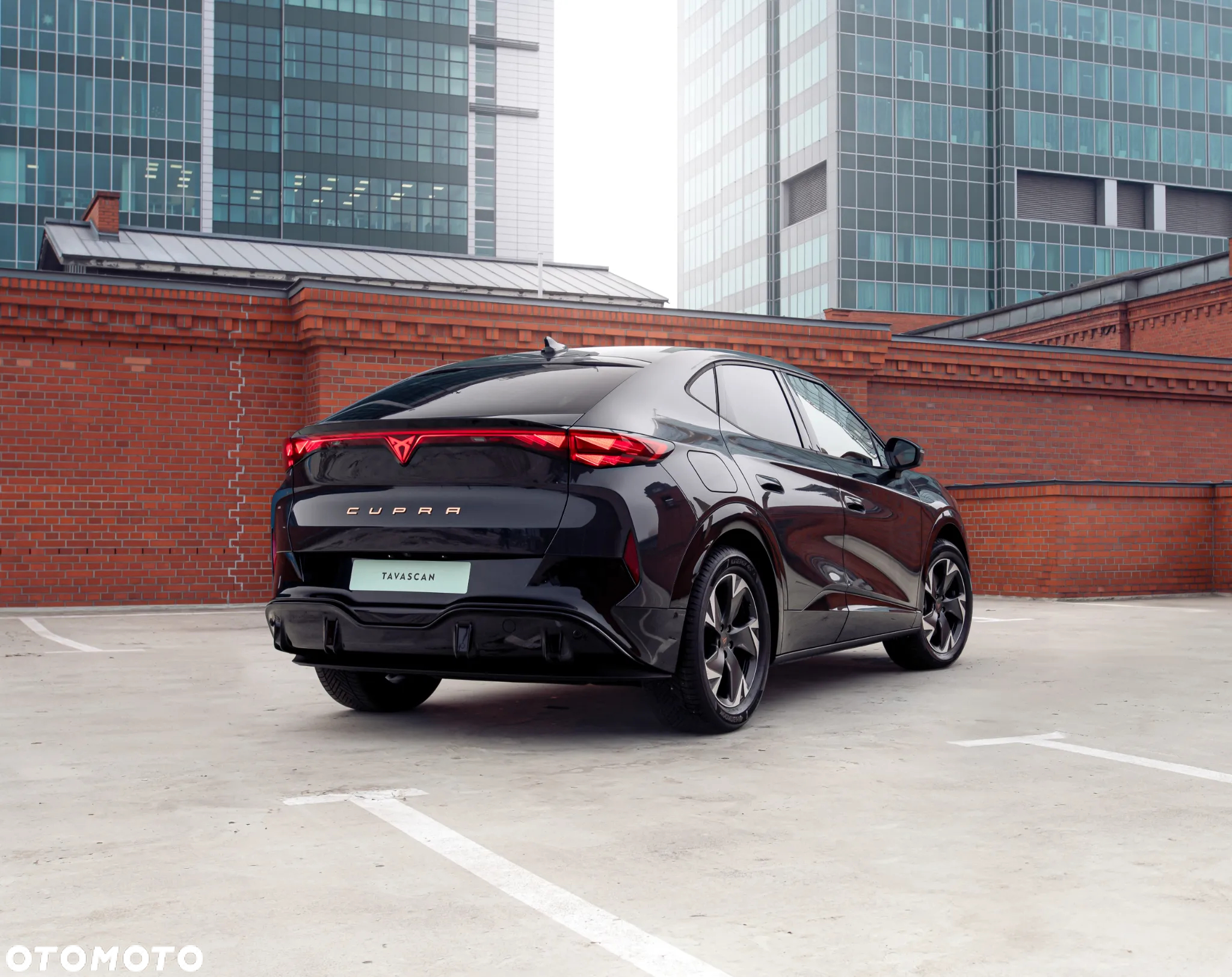 Cupra Tavascan - 4