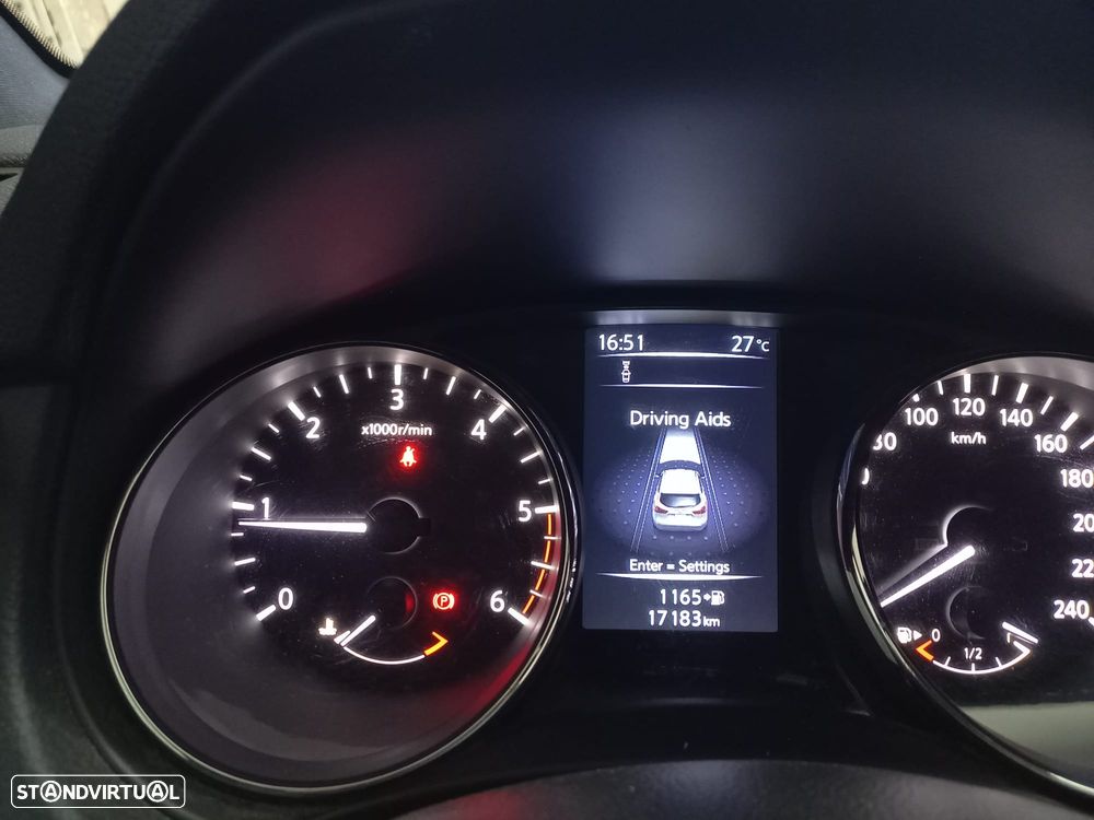 Nissan Qashqai 1.5 dCi Tekna - 17