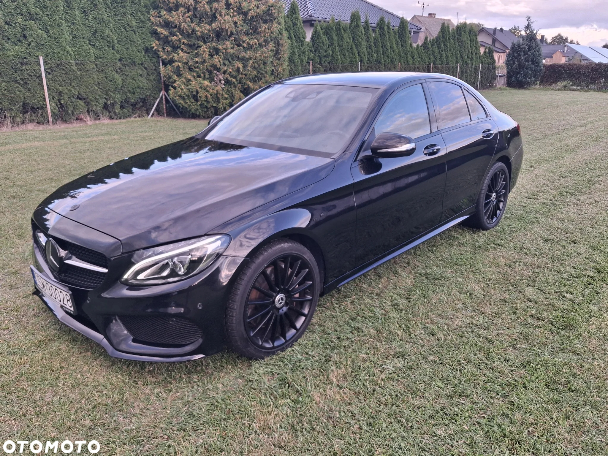 Mercedes-Benz Klasa C 250 (BlueTEC) d 4Matic T 7G-TRONIC AMG Line - 3
