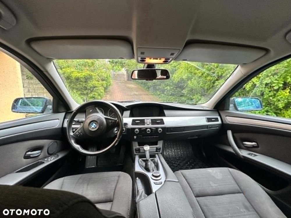 BMW Seria 5 520d - 7