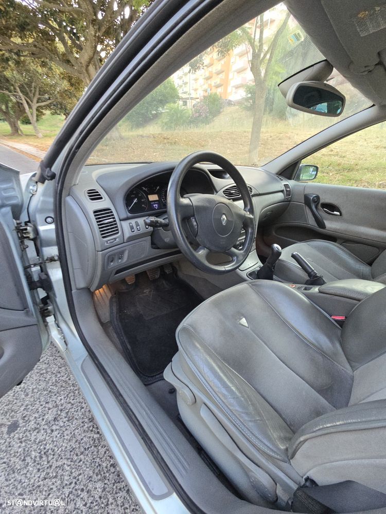 Renault Laguna 1.6 Dynamique - 15