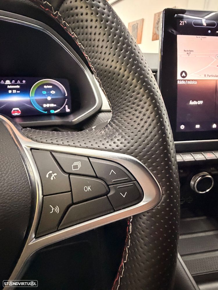 Renault Captur 1.6 E-Tech Plug-In RS Line - 42