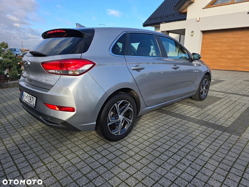Hyundai i30 1.5 DPI Smart - 7
