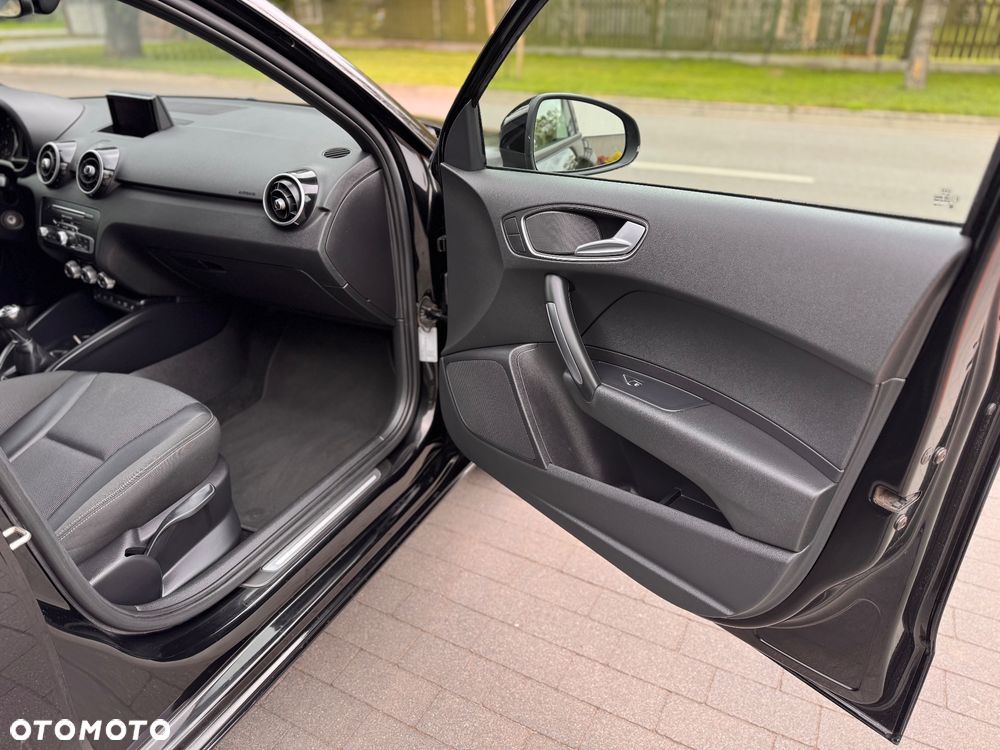 Audi A1 Sportback 1.4 TFSI Design - 22