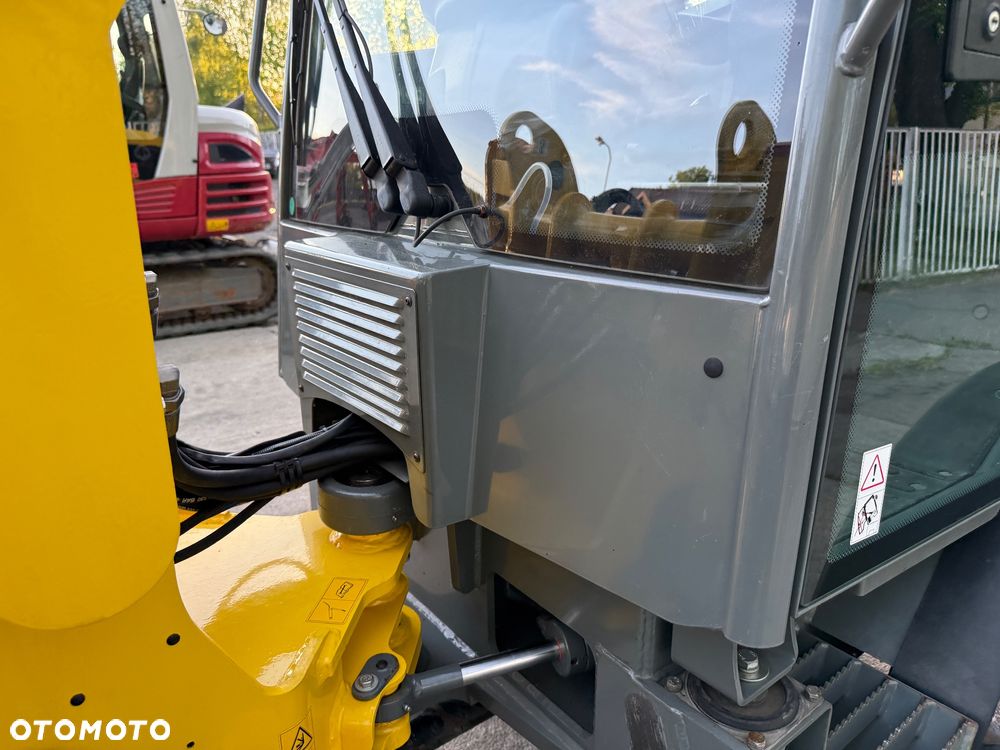 Wacker Neuson Ładowarka WL52 - 24