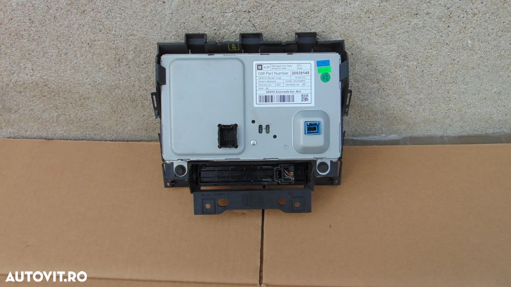 Display ecran afisaj navigatie Opel Astra J an 2009-2015 cod 20939145 - 3