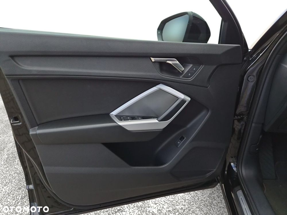 Audi Q3 - 13