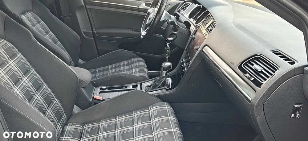 Volkswagen Golf Variant GTD (BlueMotion Technology) - 30