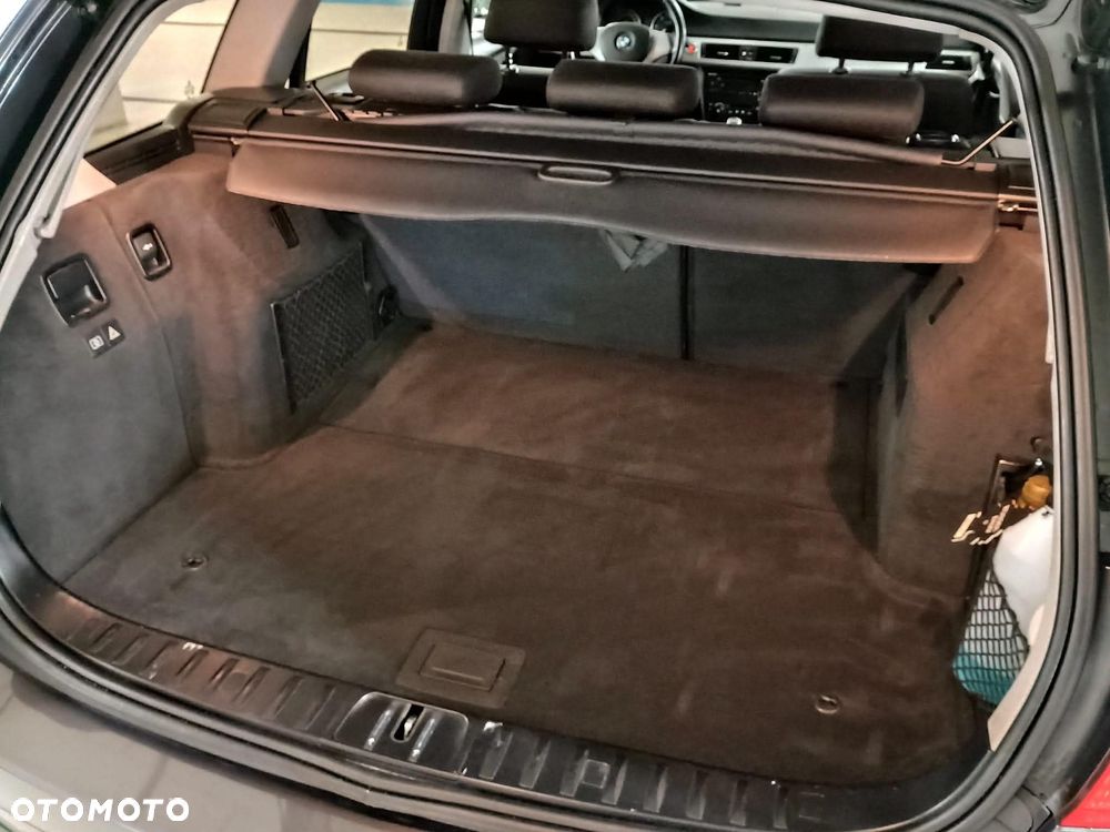 BMW Seria 3 320d - 6