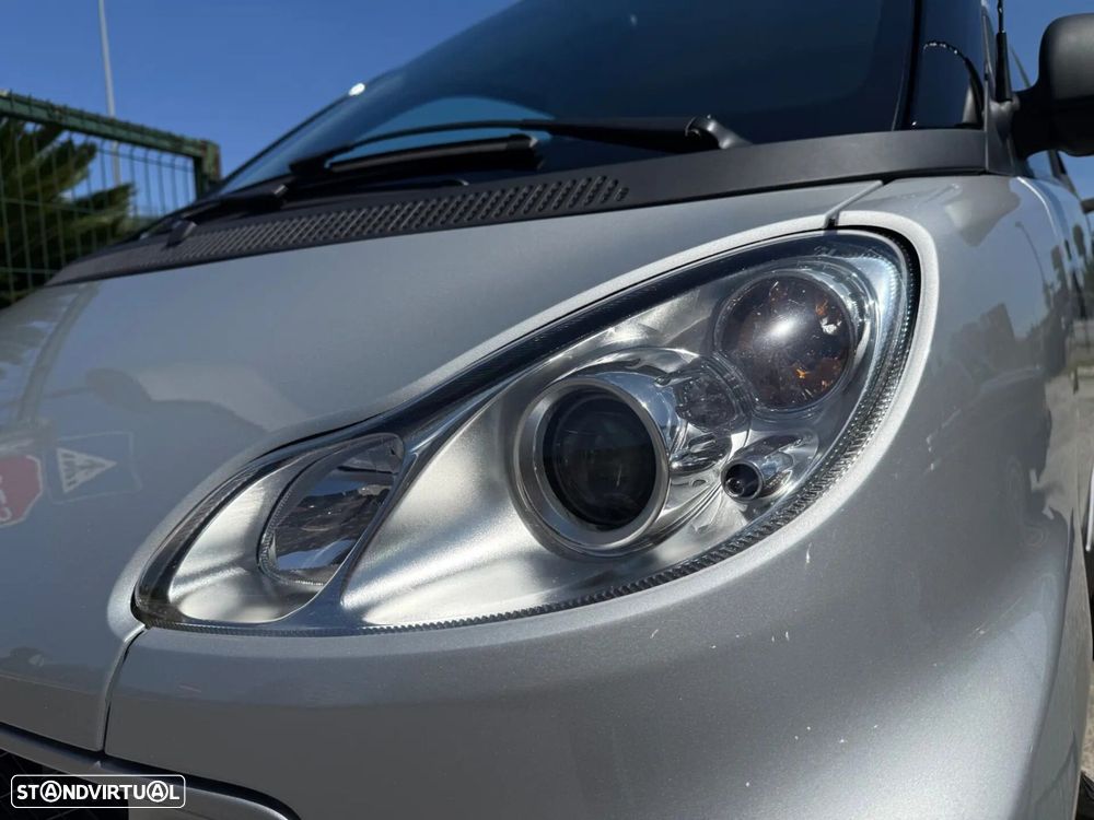Smart ForTwo Coupé 1.0 mhd Pure 61 - 2