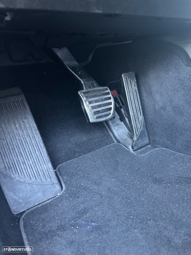 Alfa Romeo Giulia 2.2 D Sprint AT8 - 37