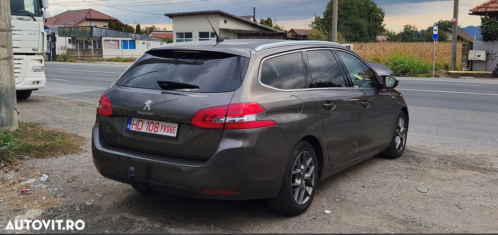 Peugeot 308 2015 photo 3