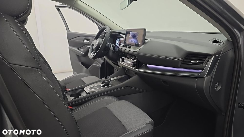 Nissan Qashqai 1.3 DIG-T MHEV N-Connecta Xtronic - 28