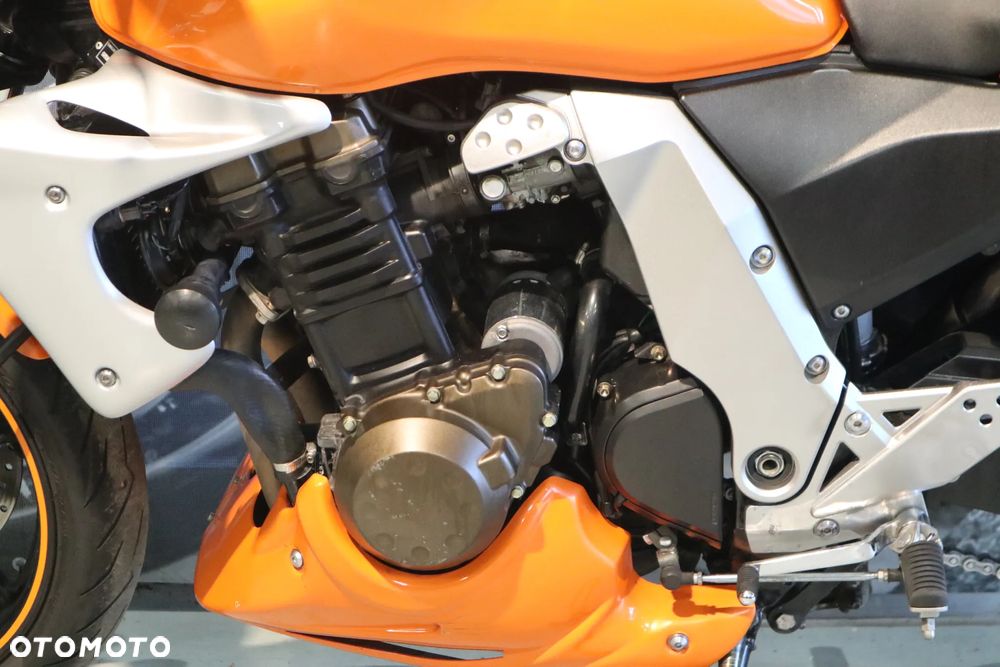 Kawasaki Z - 6