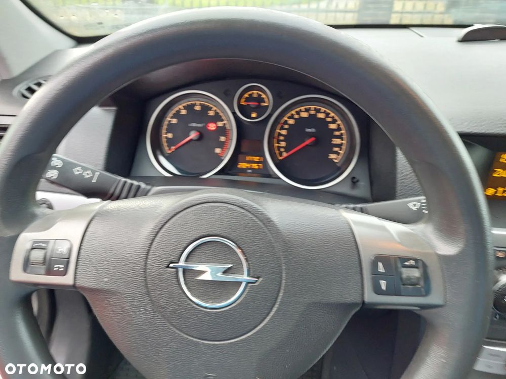 Opel Astra 1.6 Sport Easytronic - 10