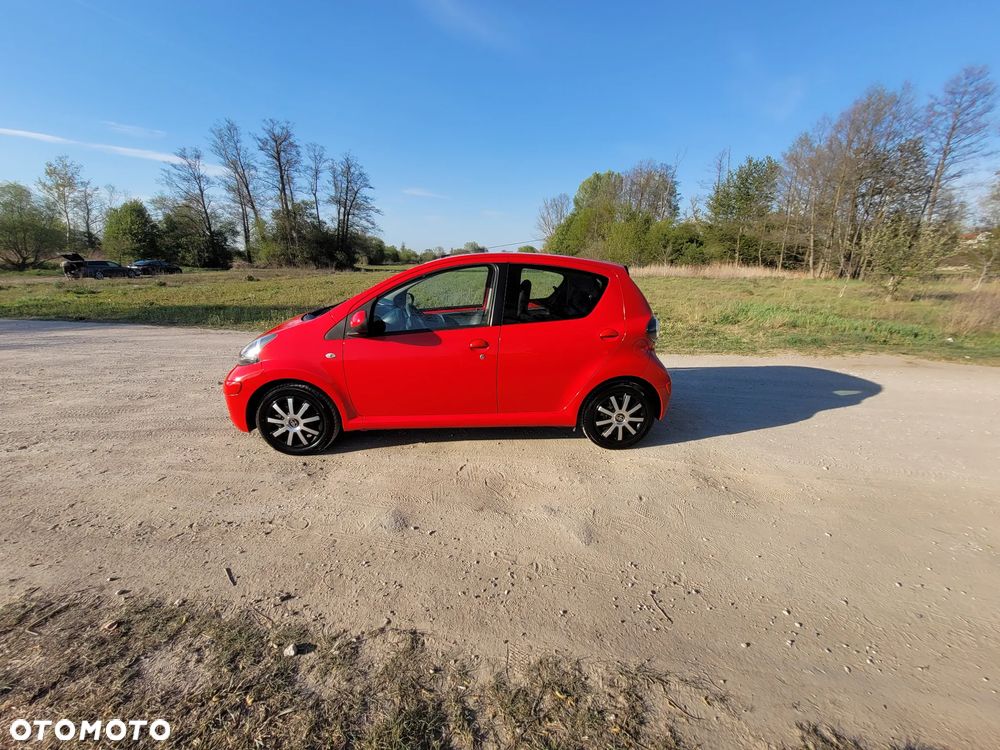 Toyota Aygo ckIN2U - 12