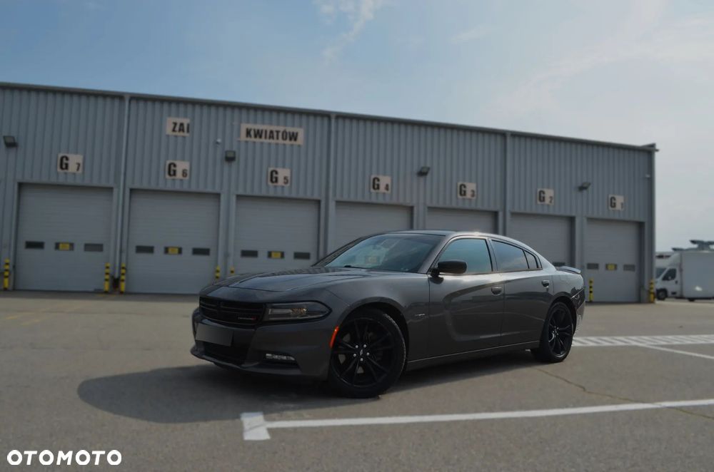 Dodge Charger 5.7 R/T - 1