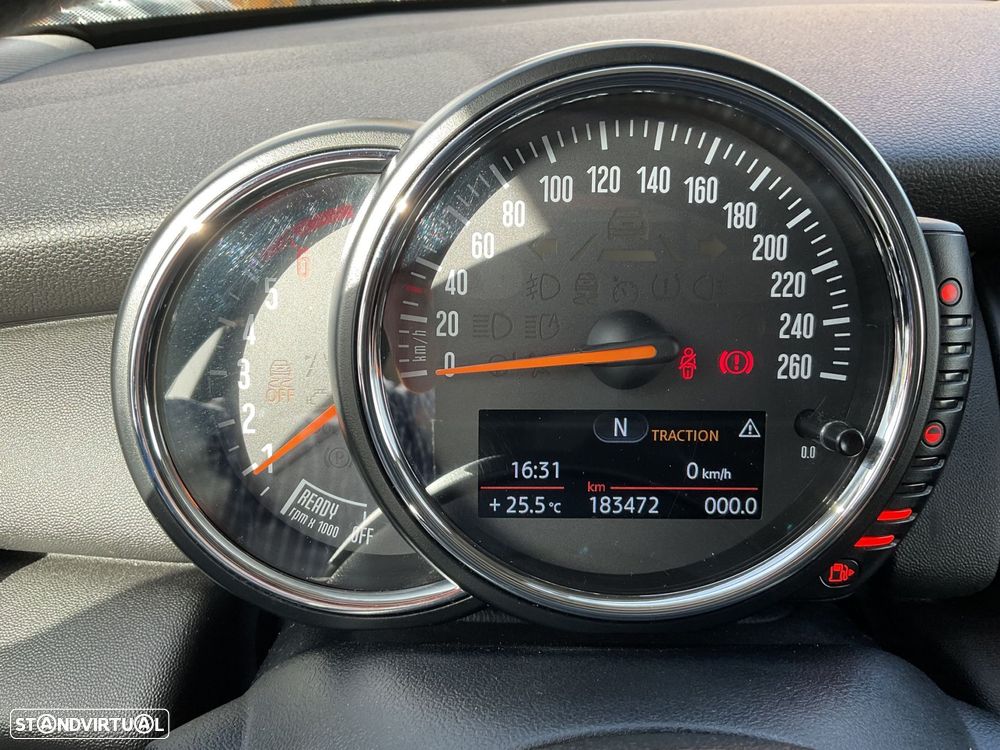 MINI 3 Portas One D - 23