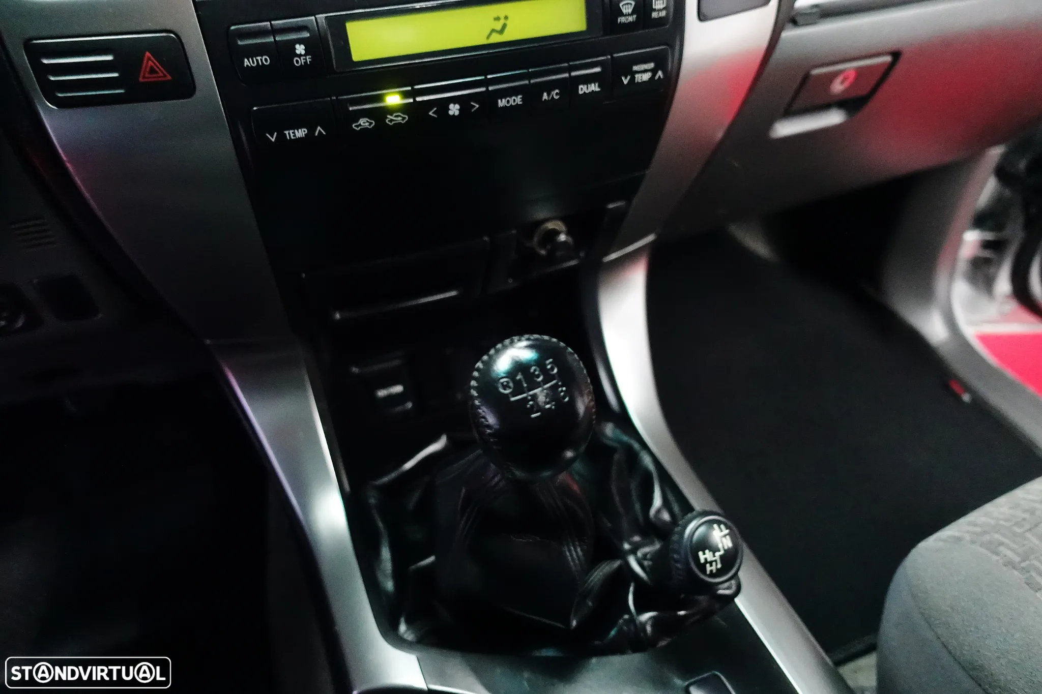 Toyota Land Cruiser 3.0 D-4D Std TA - 43