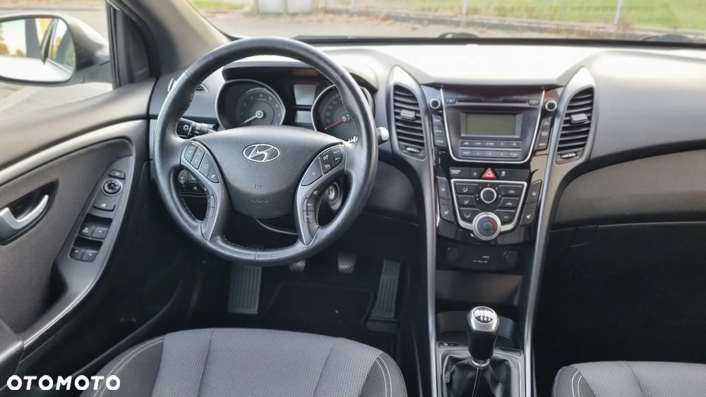 Hyundai i30 1.4 Passion - 14