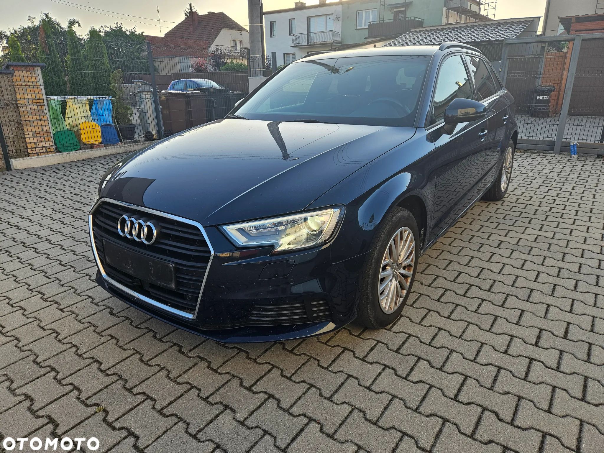 Audi A3 1.6 TDI Sportback S tronic sport - 1
