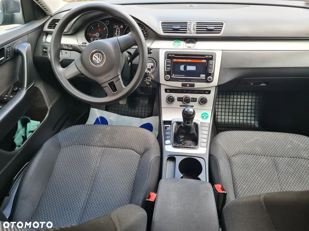 Volkswagen Passat 2.0 TDI Comfortline Optimum - 13
