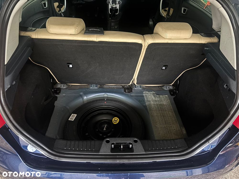 Ford Fiesta 1.25 Titanium X - 27