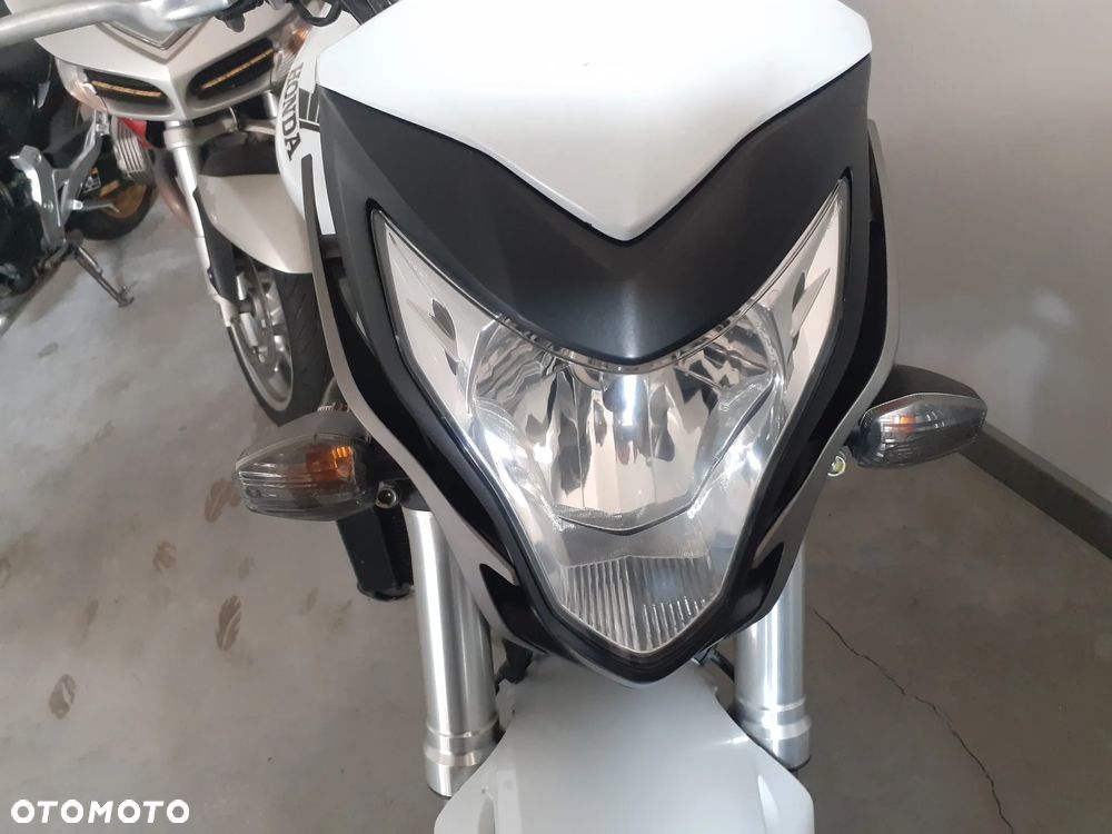 Honda Hornet - 14