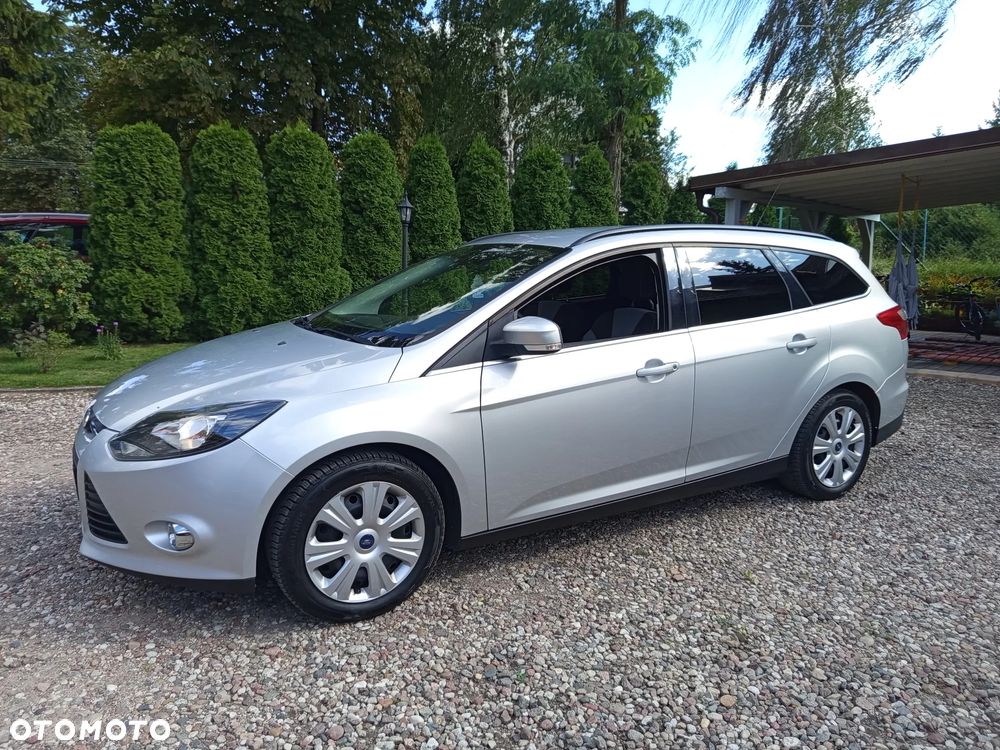 Ford Focus - 30