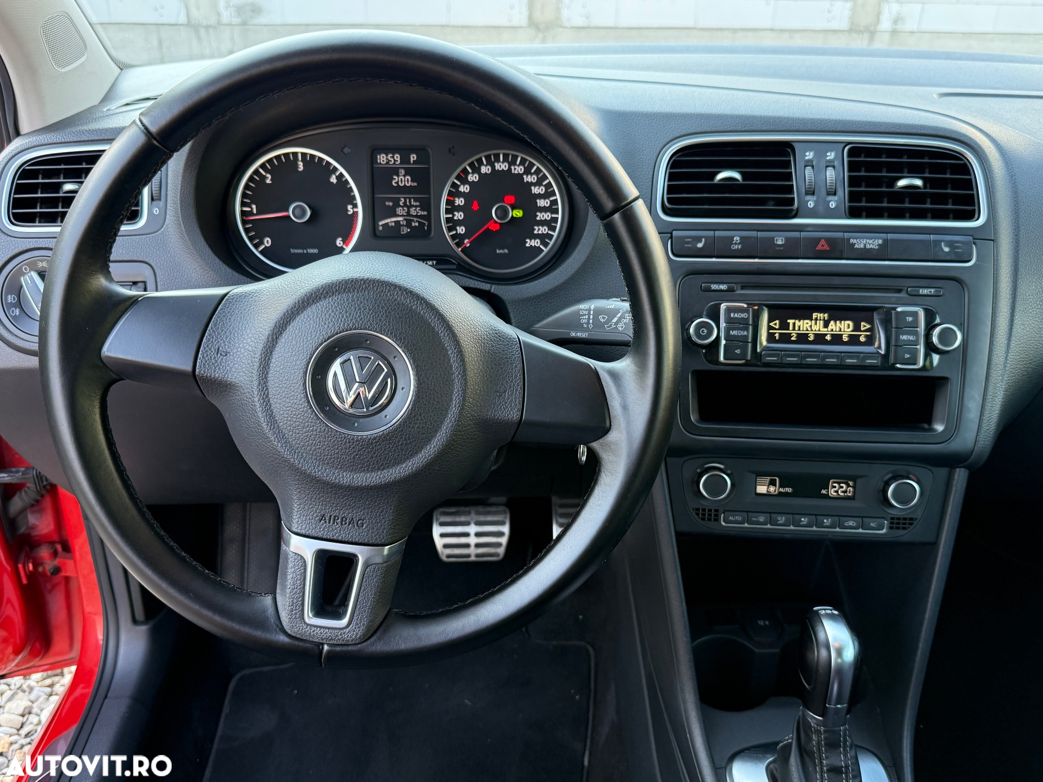 Volkswagen Polo 1.6 TDI DPF DSG Highline - 17