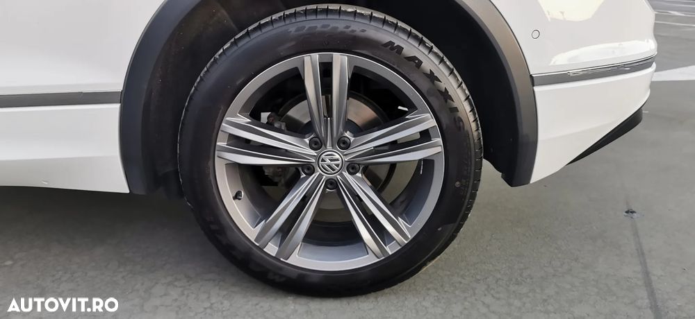 Volkswagen Tiguan 2.0 TDI SCR 4MOTION DSG R-Line - 21