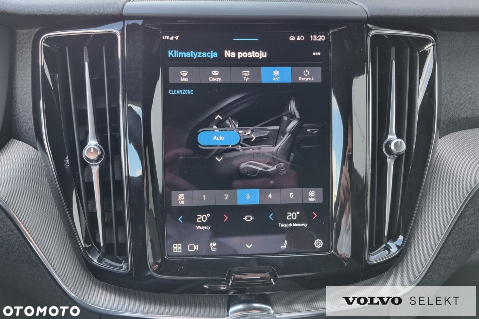 Volvo XC 60 - 29