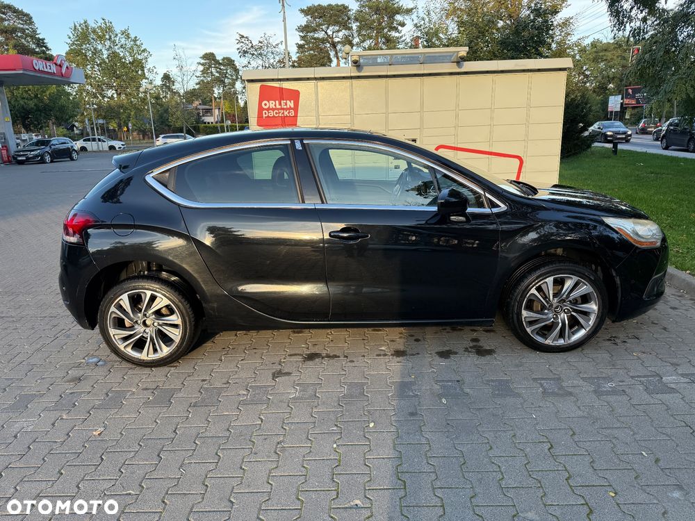 Citroën DS4 1.6 e-HDi SoChic MCP - 6