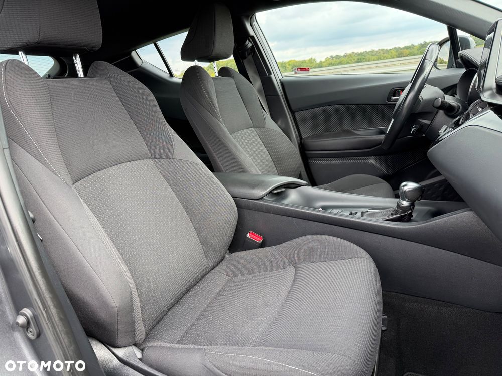 Toyota C-HR 1.8 Hybrid Premium - 6