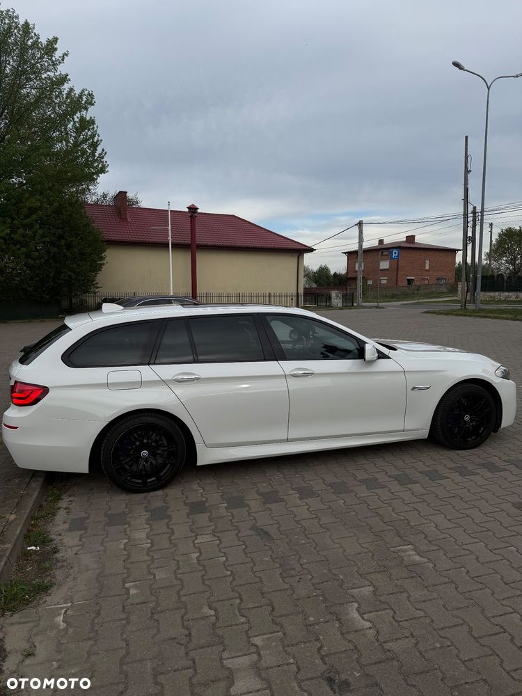 BMW Seria 5 525d - 8