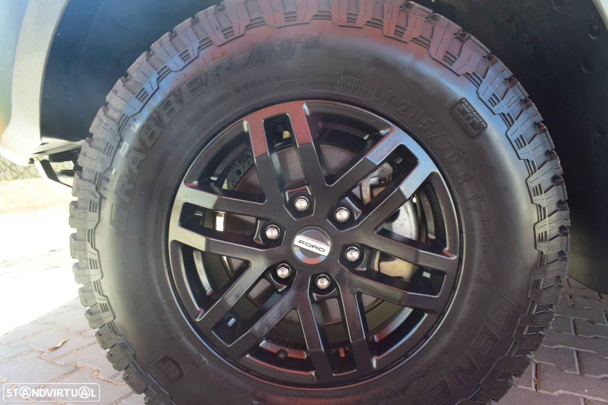 Ford Ranger - 12