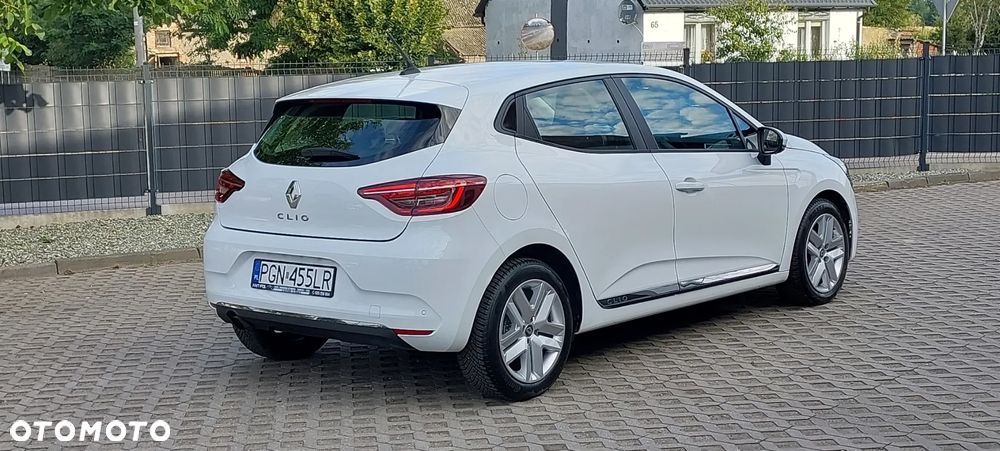 Renault Clio - 27