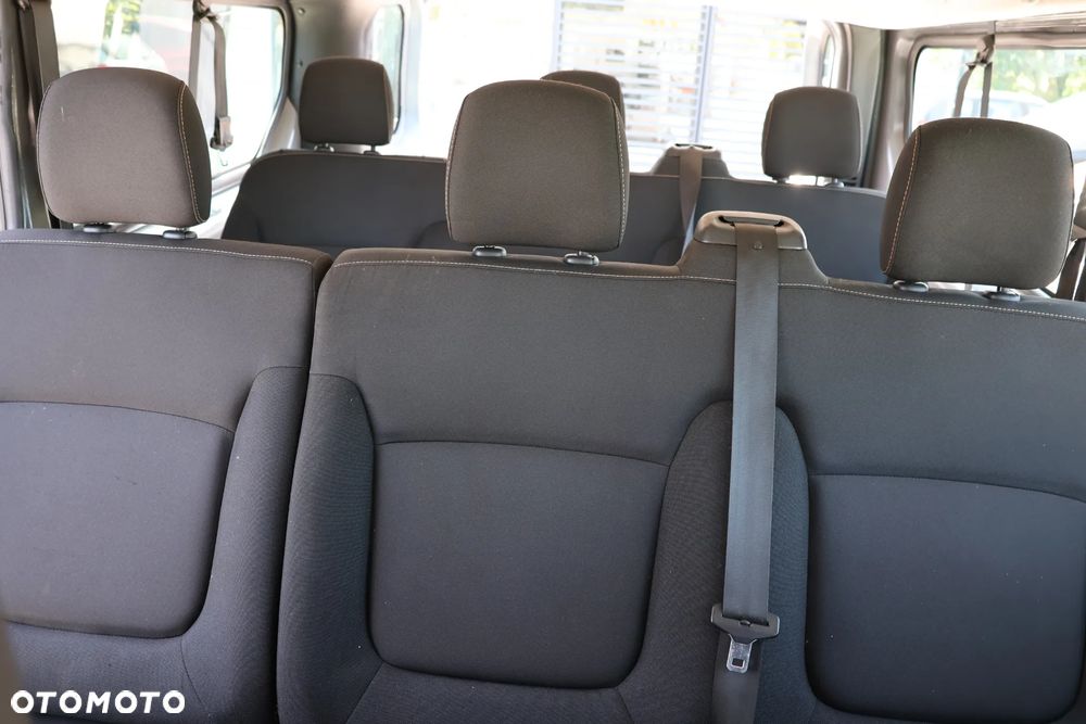 Renault Trafic Grand 1.6 dCi - 13