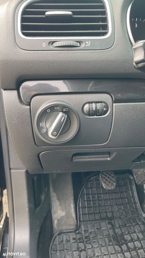 Volkswagen Golf - 19