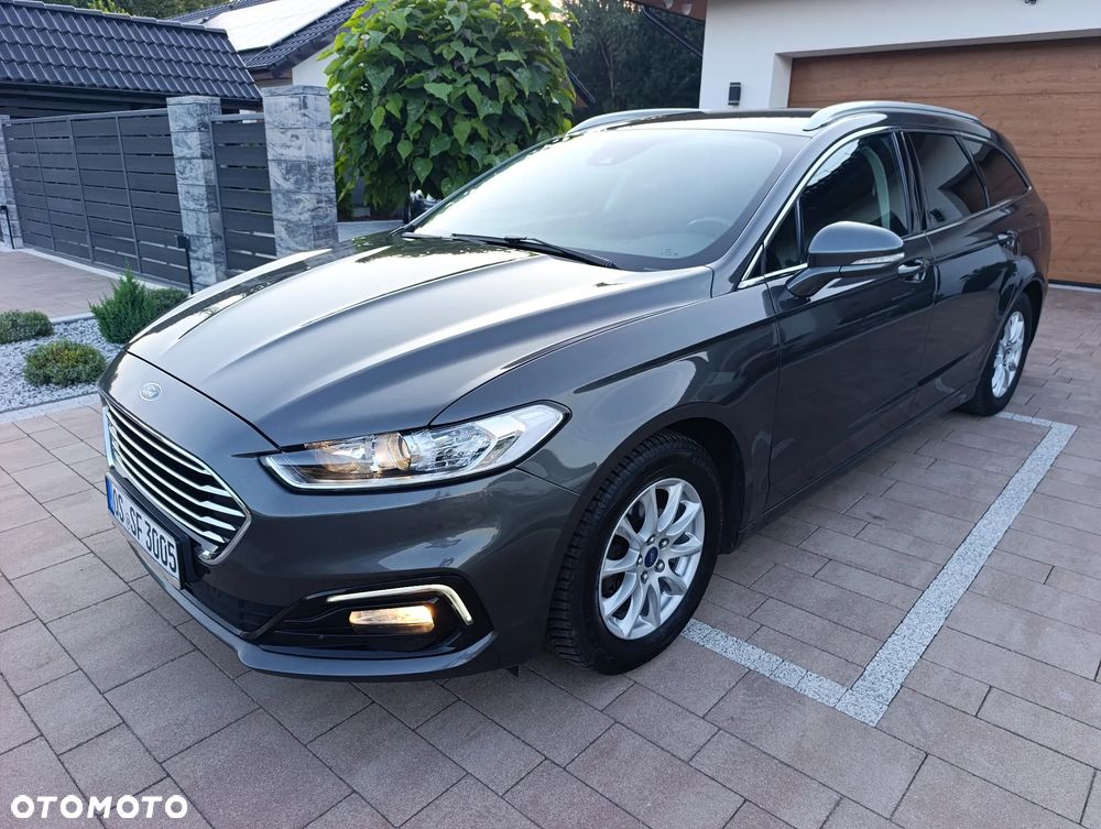 Ford Mondeo - 23