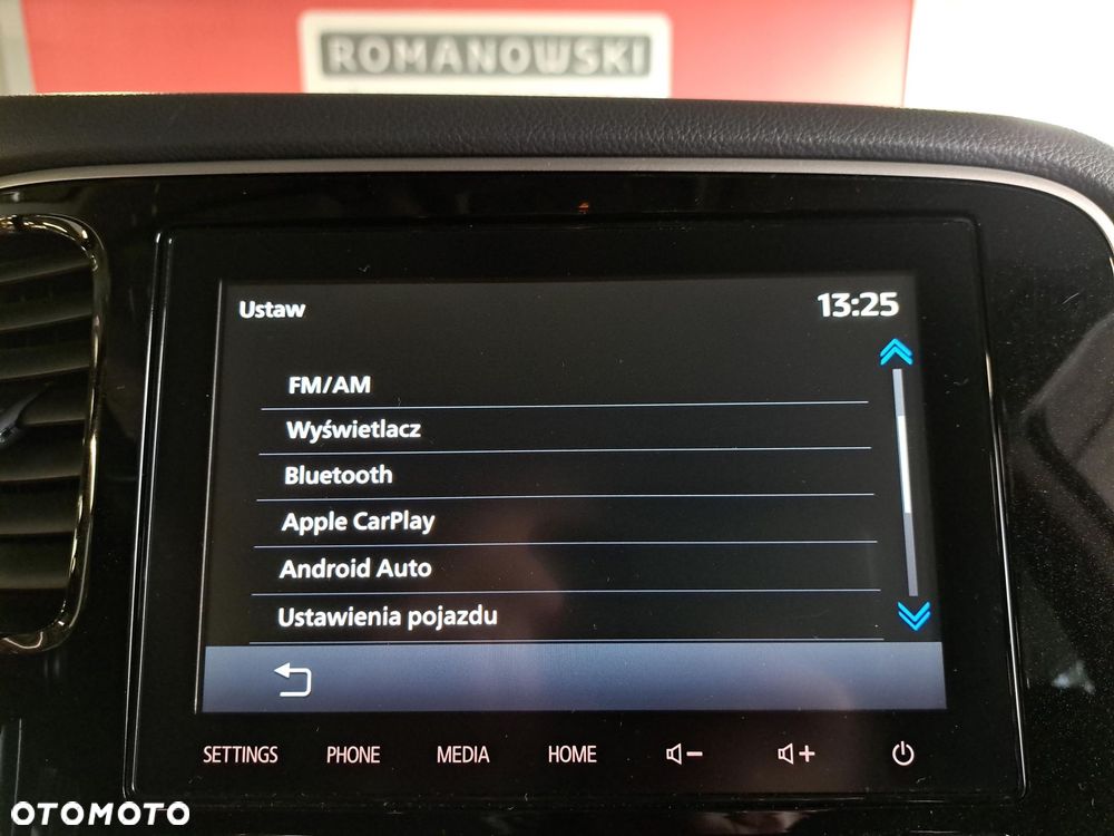 Mitsubishi Outlander - 24