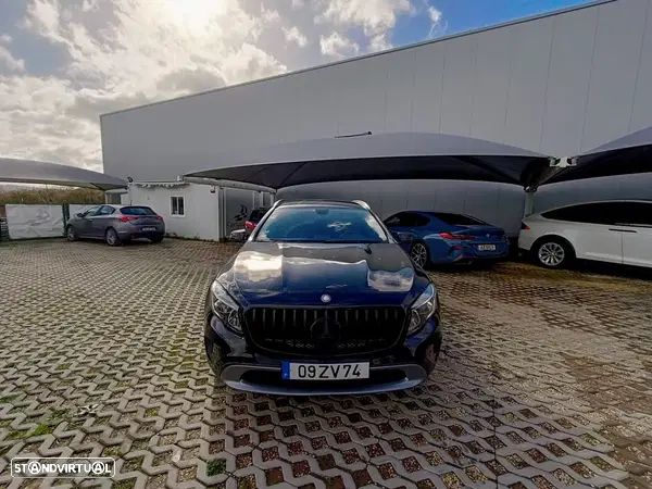 Mercedes-Benz GLA 180 (CDI) d - 10