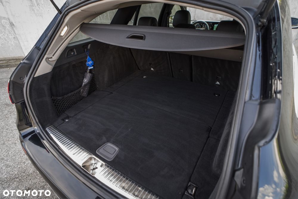 Mercedes-Benz Klasa E 220 d T 9G-TRONIC Avantgarde - 14