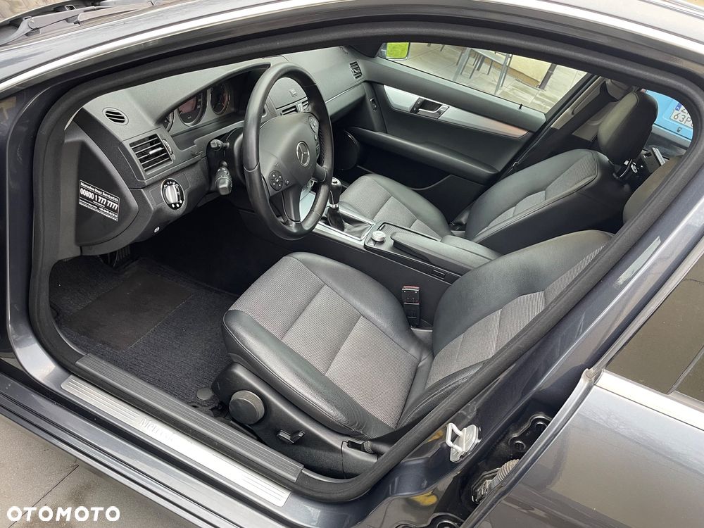 Mercedes-Benz Klasa C - 7