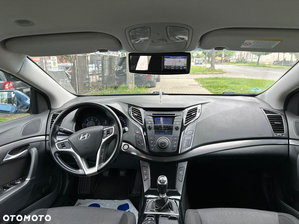 Hyundai i40 i40cw 1.7 CRDi Fifa World Cup Edition - 19
