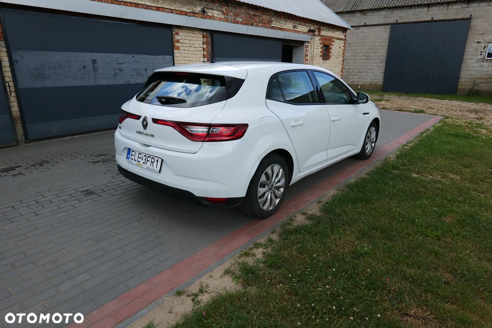 Renault Megane 1.5 Blue dCi Business - 3